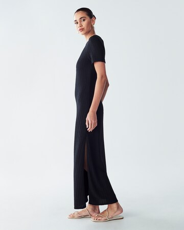 St MRLO Dress in Black