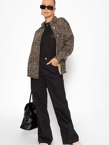 SASSYCLASSY Between-season jacket in Beige