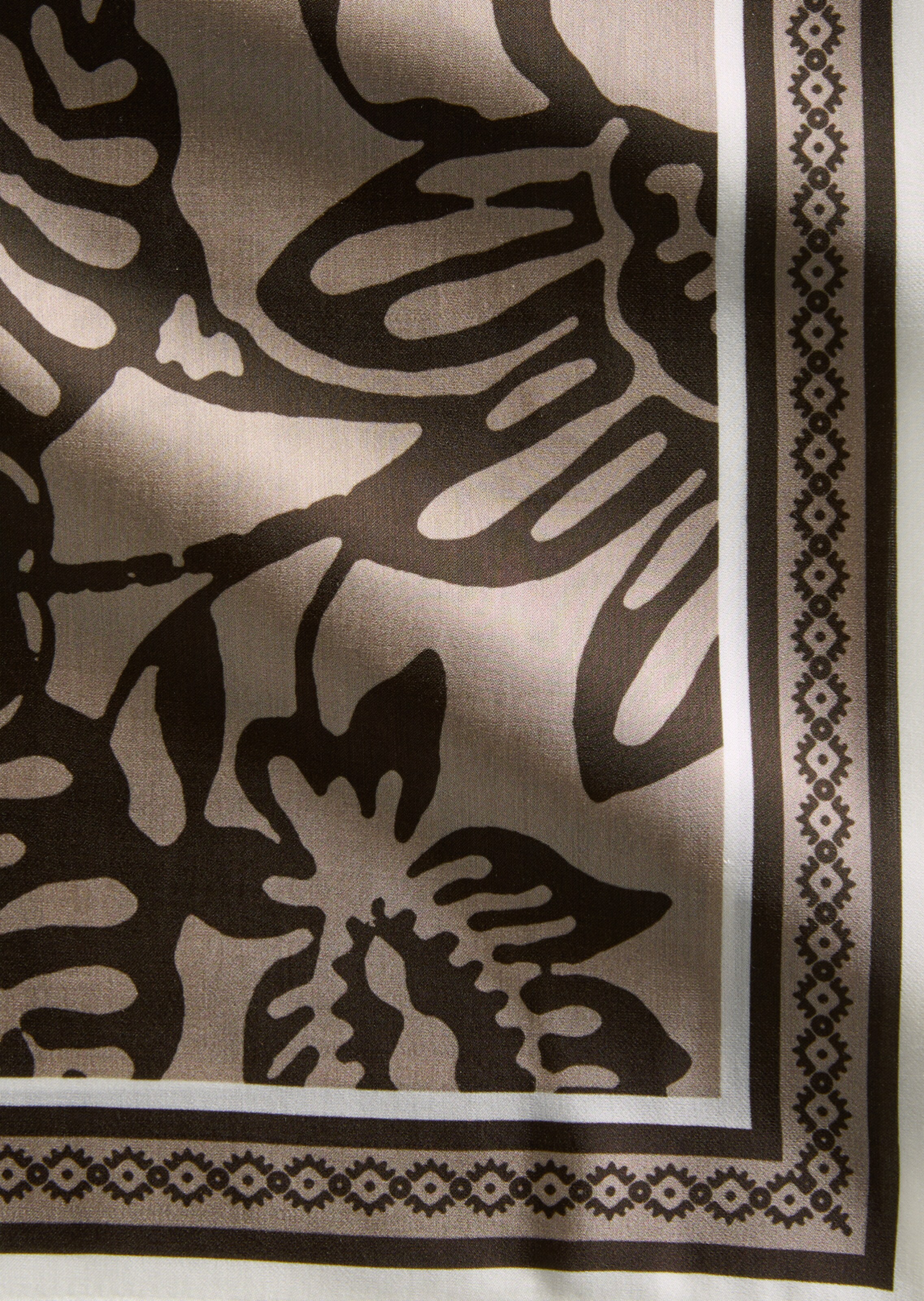 Marc O'Polo Tuch in Braun