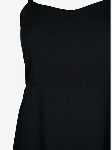 Robe 'Macy' Zizzi en noir