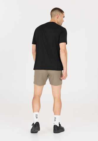Virtus Performance shirt 'Finnian' in Black