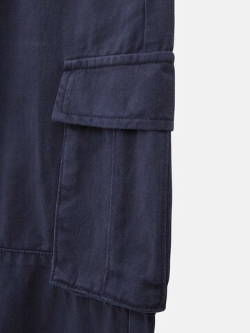 GUESS Tapered Pants in Blue