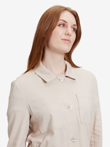 Betty & Co Between-Season Jacket in Beige