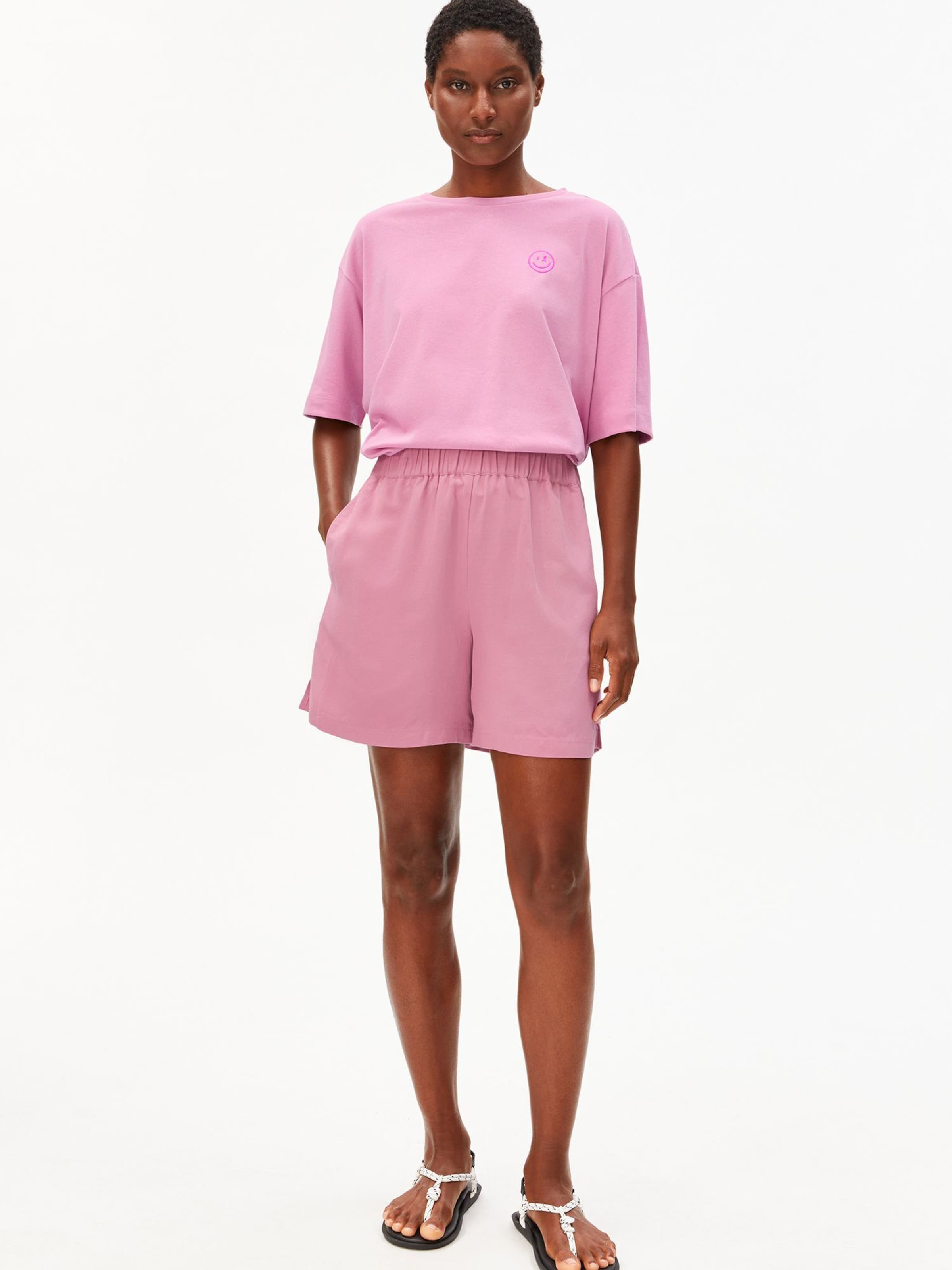 ARMEDANGELS Loose fit Trousers in Pink: front