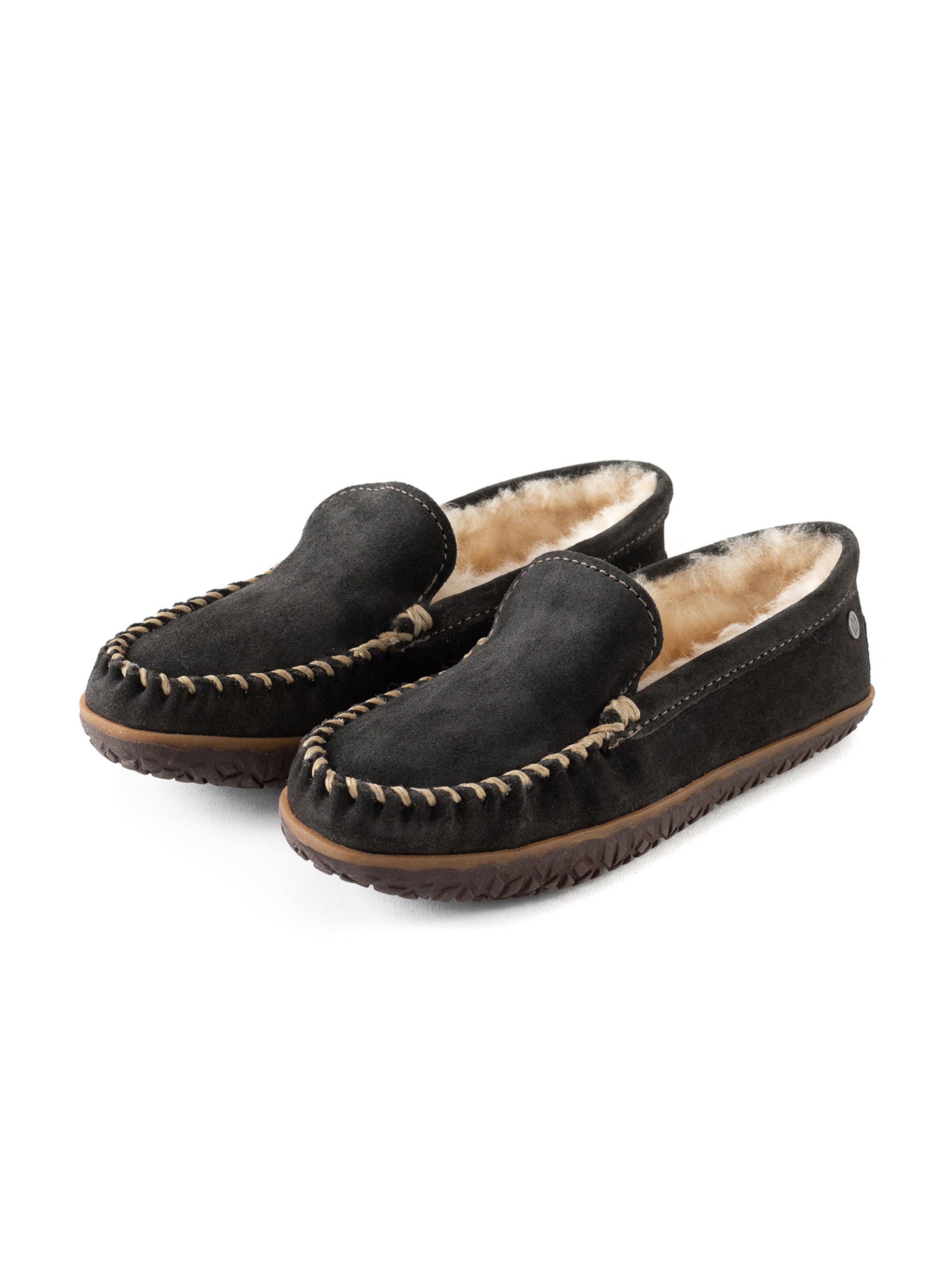 Minnetonka Mokkasiina 'Terese' värissä harmaa