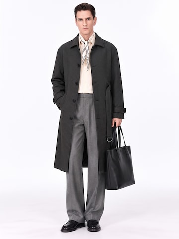 ALLTHEMEN Winter Coat 'Weitblick' in Grey: front