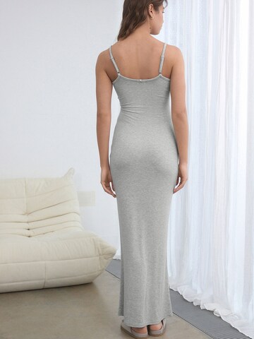 self. Kleid in Grau