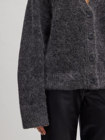Cardigan 'Onorina' EDITED en gris