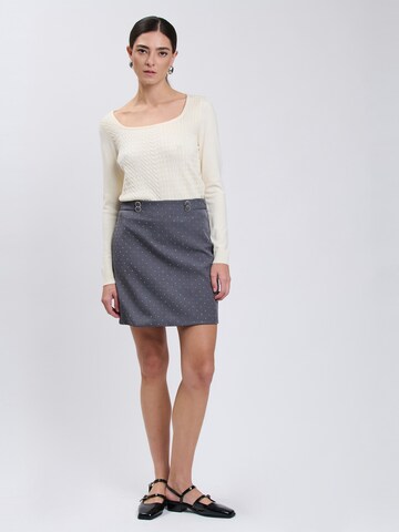 Influencer Pullover in Beige