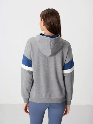 Tommy Life Sweatshirt 'Sweatshirts' in Grau