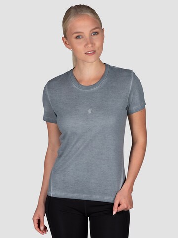 MOROTAI Performance Shirt ' Washed Out Tee ' in Grey: front
