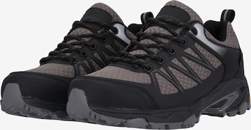 ENDURANCE Flats 'Ariya' in Black