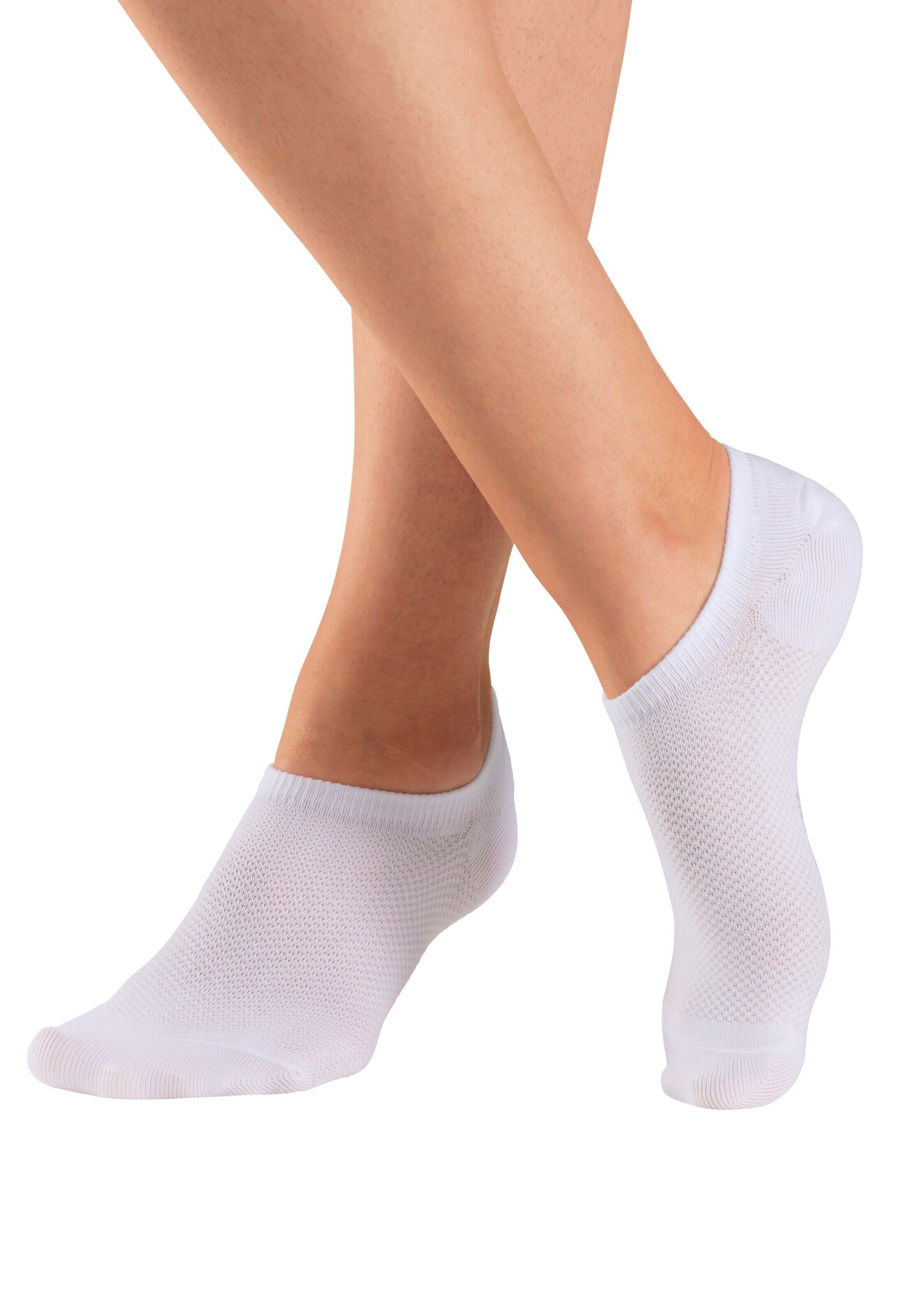 LASCANA ACTIVE Ankle Socks in White: front