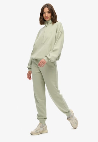 Effilé Pantalon 'Studios' Superdry en vert