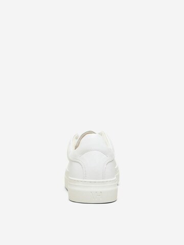 Baskets basses 'David' SELECTED HOMME en blanc