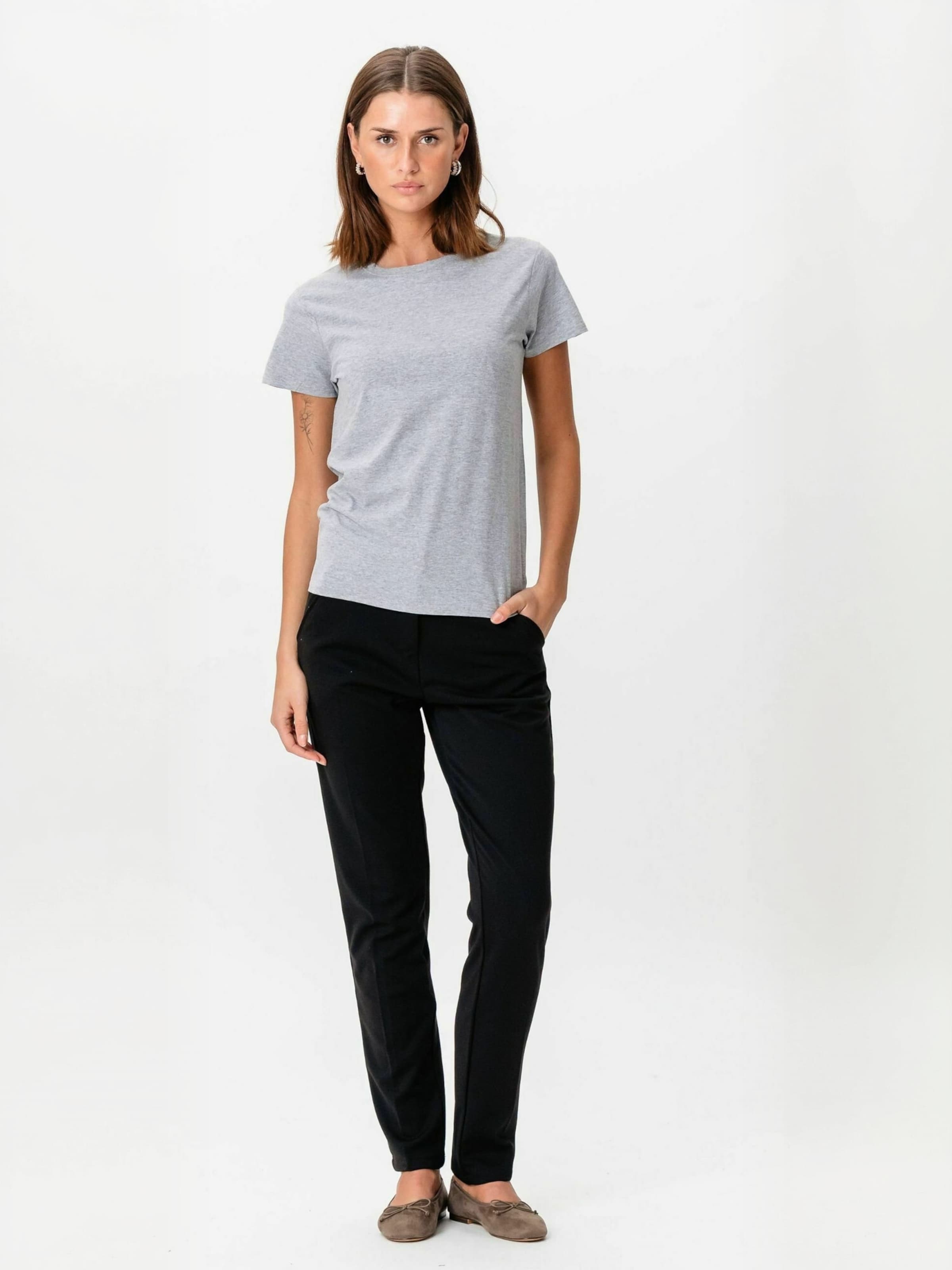 TEESHOPPEN - Top ' Basic ' em cinzento
