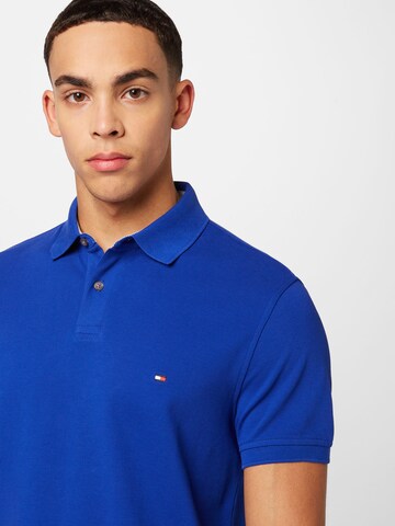 TOMMY HILFIGER Poloshirt in Blau