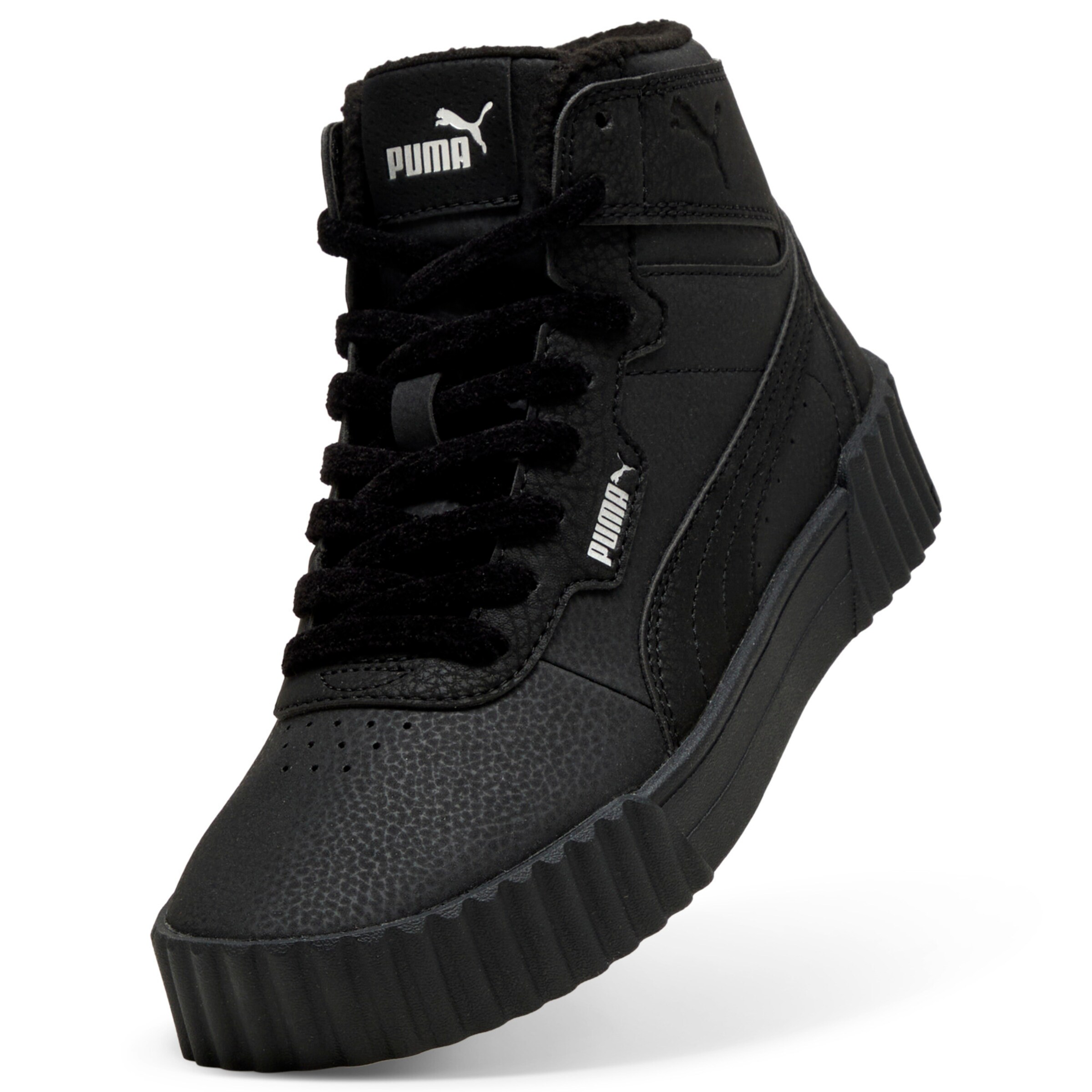 PUMA Schnürstiefelette in Schwarz