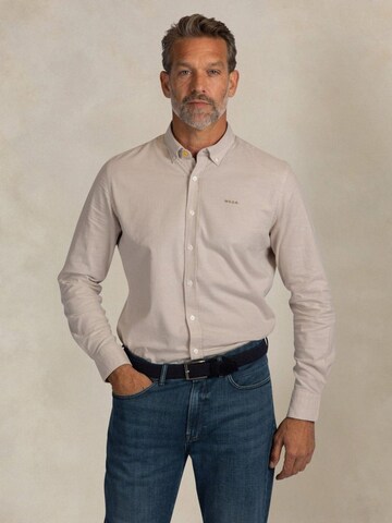 NZA New Zealand Auckland Regular fit Button Up Shirt in Beige