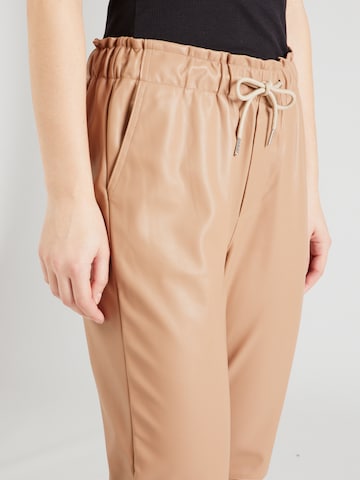 regular Pantaloni di Molly BRACKEN in beige