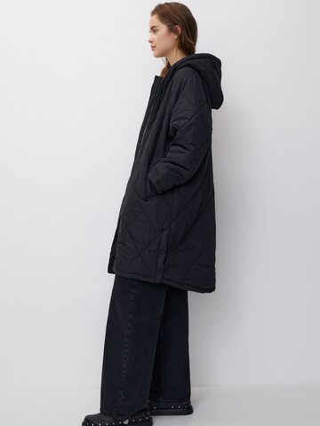 Pull&Bear Between-seasons coat in Black