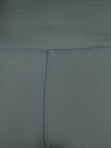Smilodox Slimfit Sportbroek ' Leola ' in Groen
