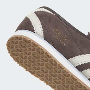 Baskets basses 'Italia 70s' ADIDAS ORIGINALS en marron
