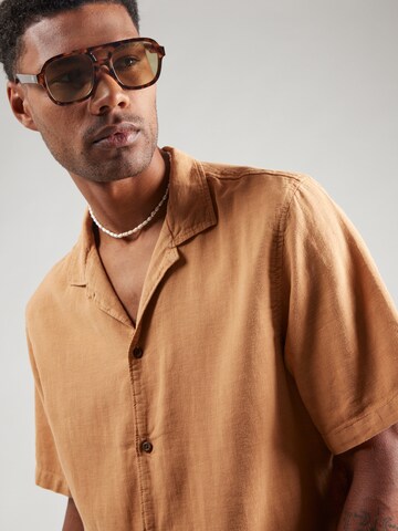 QUIKSILVER Comfort fit Athletic button up shirt 'SUNRISE' in Brown
