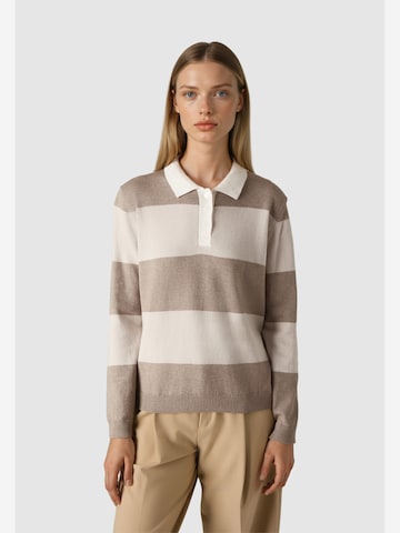 MAERZ Muenchen Sweatshirt ' 319201 ' in Brown: front