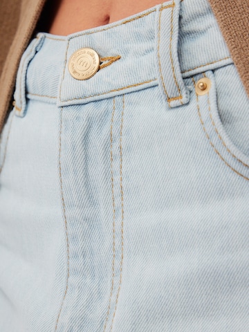 millane - Pierna ancha Pantalón en azul