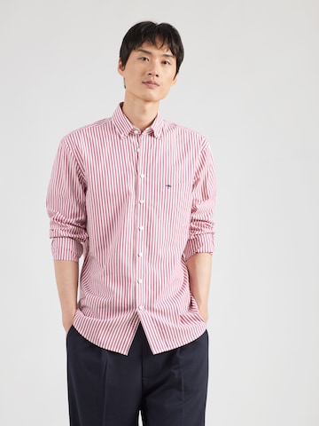 FYNCH-HATTON - Ajuste regular Camisa en rojo: frente