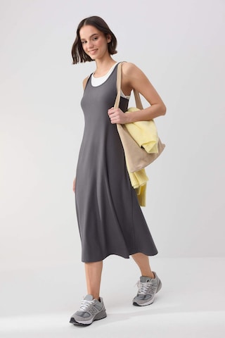 Trendyol Dress in Grey