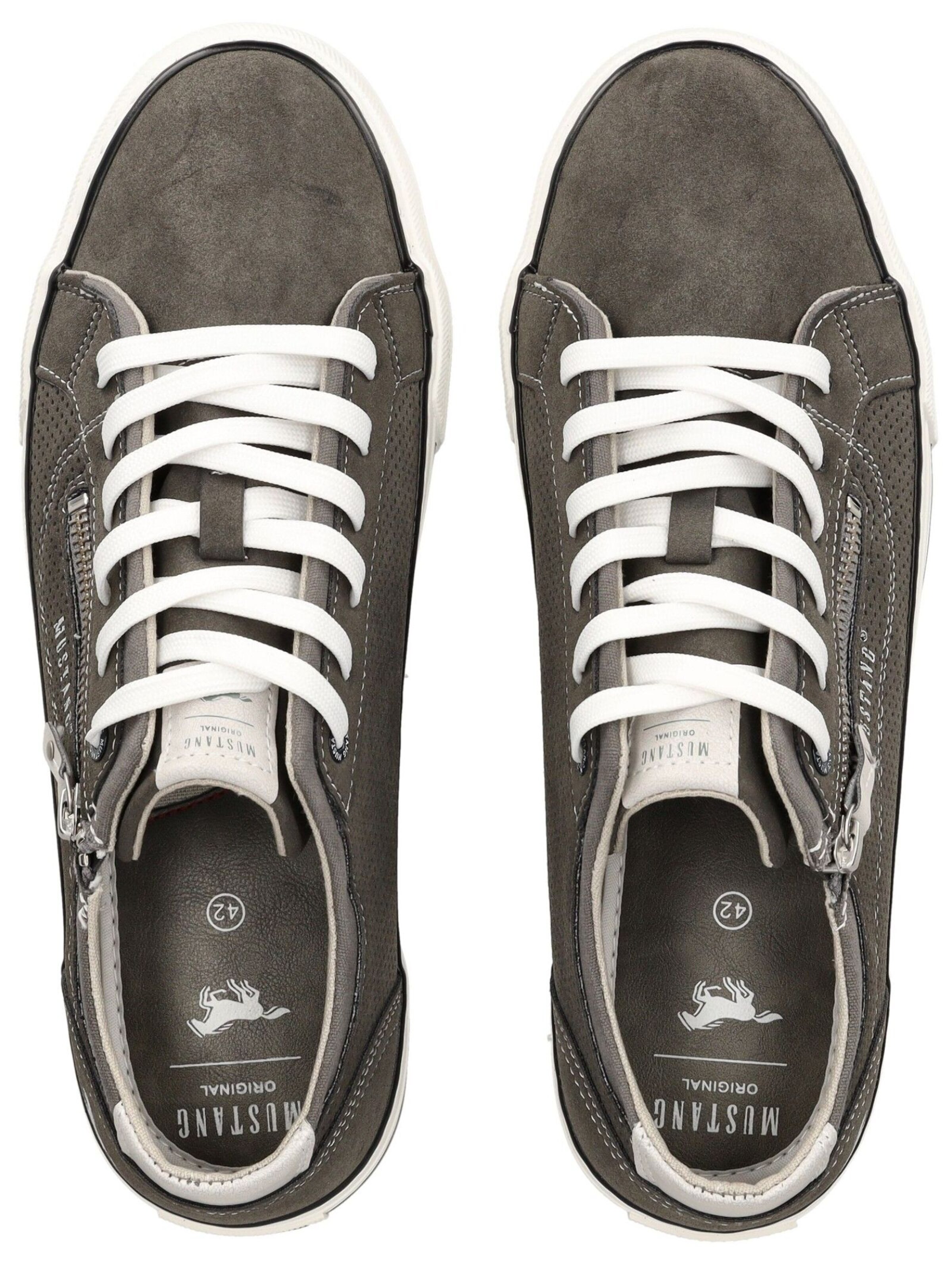Sneaker bassa di MUSTANG in grigio