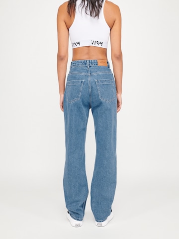 ABOUT YOU x VIAM Studio Regular Jeans 'Energy' in Blue: back