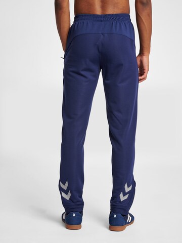 Slimfit Pantaloni sportivi 'Lead' di Hummel in blu