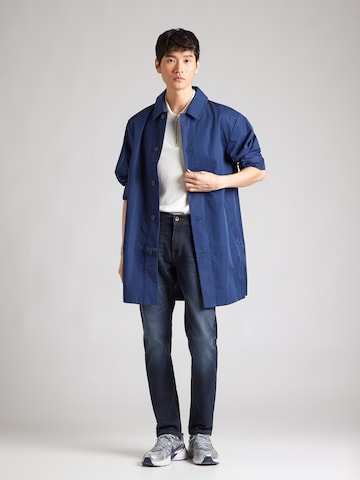 Coupe slim Jean 'OREGON' MUSTANG en bleu