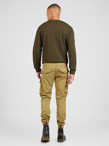 ALPHA INDUSTRIES Tapered Cargo nadrágok 'Spy' - zöld