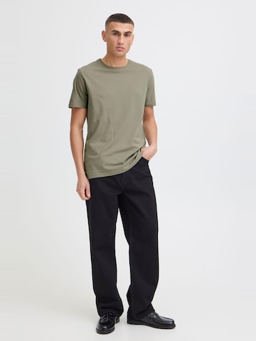 !Solid Regular fit Shirt 'Rock' in Green: front