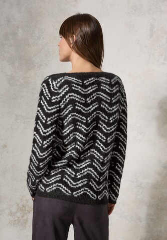 CECIL Sweater in Black