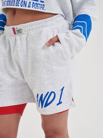 Regular Pantalon AND1 en gris