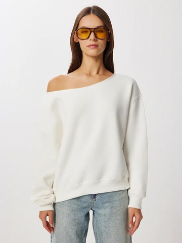 Happiness İstanbul Sweatshirt in Beige: front
