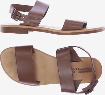 Pier One Sandals & High-Heeled Sandals in 36 in Brown: front