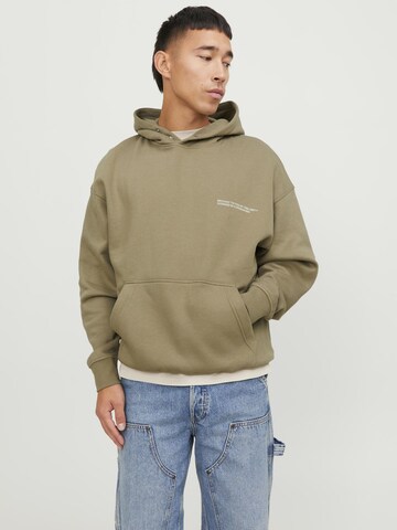 Sweat-shirt 'VESTERBRO BACK' JACK & JONES en vert : devant