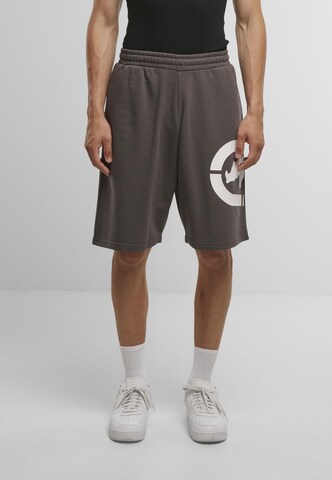 regular Pantaloni sportivi 'Buzzer' di Ecko Unlimited in grigio