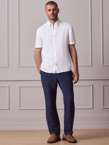 Coupe regular Chemise Next en blanc