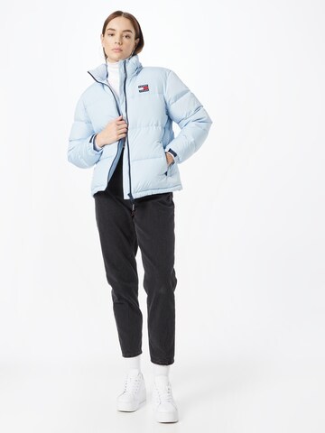 Tommy Jeans Kurtka zimowa 'Alaska' w kolorze niebieski