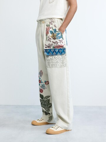 Desigualregular Cargo hlače - bijela boja