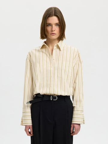 SELECTED - Blusa 'SLWDANNIE' en beige: frente
