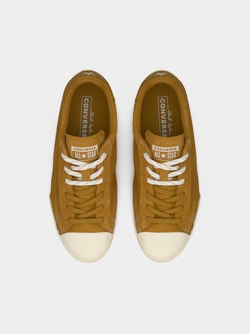 Baskets basses CONVERSE en jaune