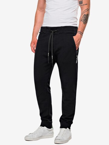 REPLAY Tapered Broek in Zwart: voorkant